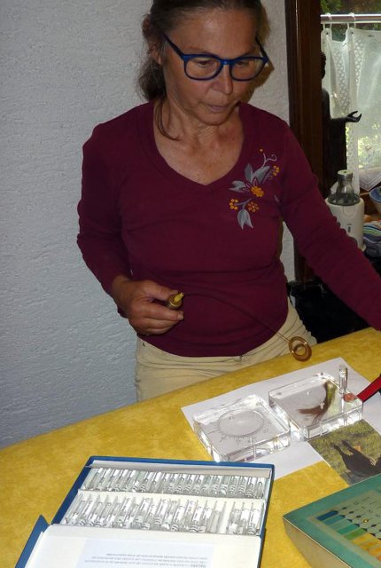Frau Elisa Meyer bei der Testung